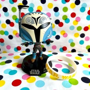 Bo-katan Kryze #463 & stretchy glow-in-the-dark Star Wars bracelet. EUC